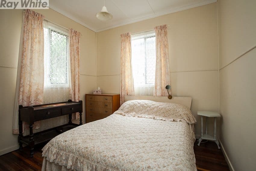 46 Laura Street, CLONTARF QLD 4019, Clontarf - Thumbnail 6