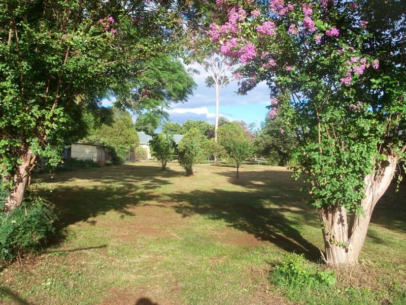 56 Kingaroy Street, KINGAROY QLD 4610, Kingaroy - Thumbnail 2