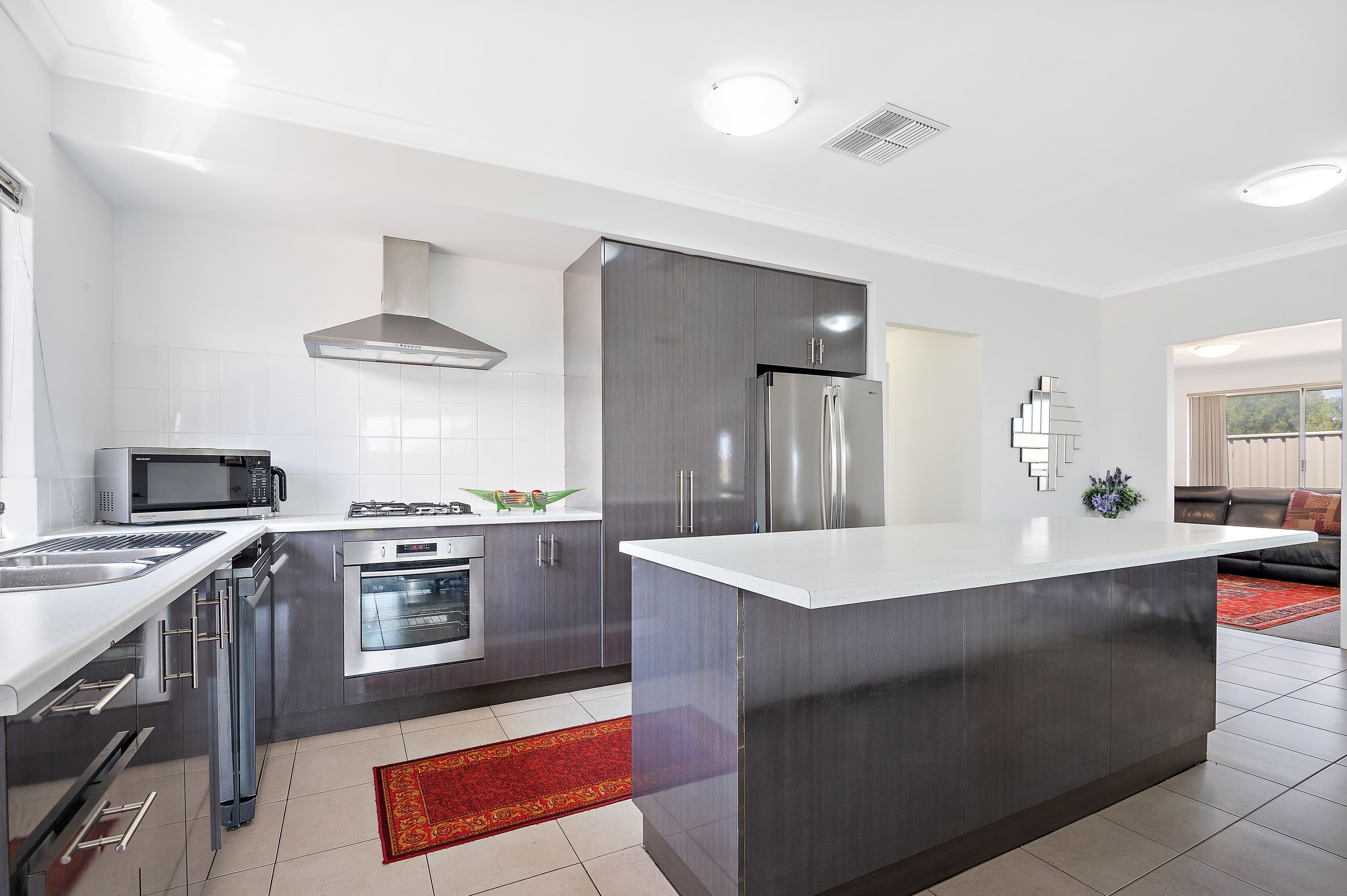 7 Savoy Place, Thornlie WA 6108, Thornlie - Thumbnail 3