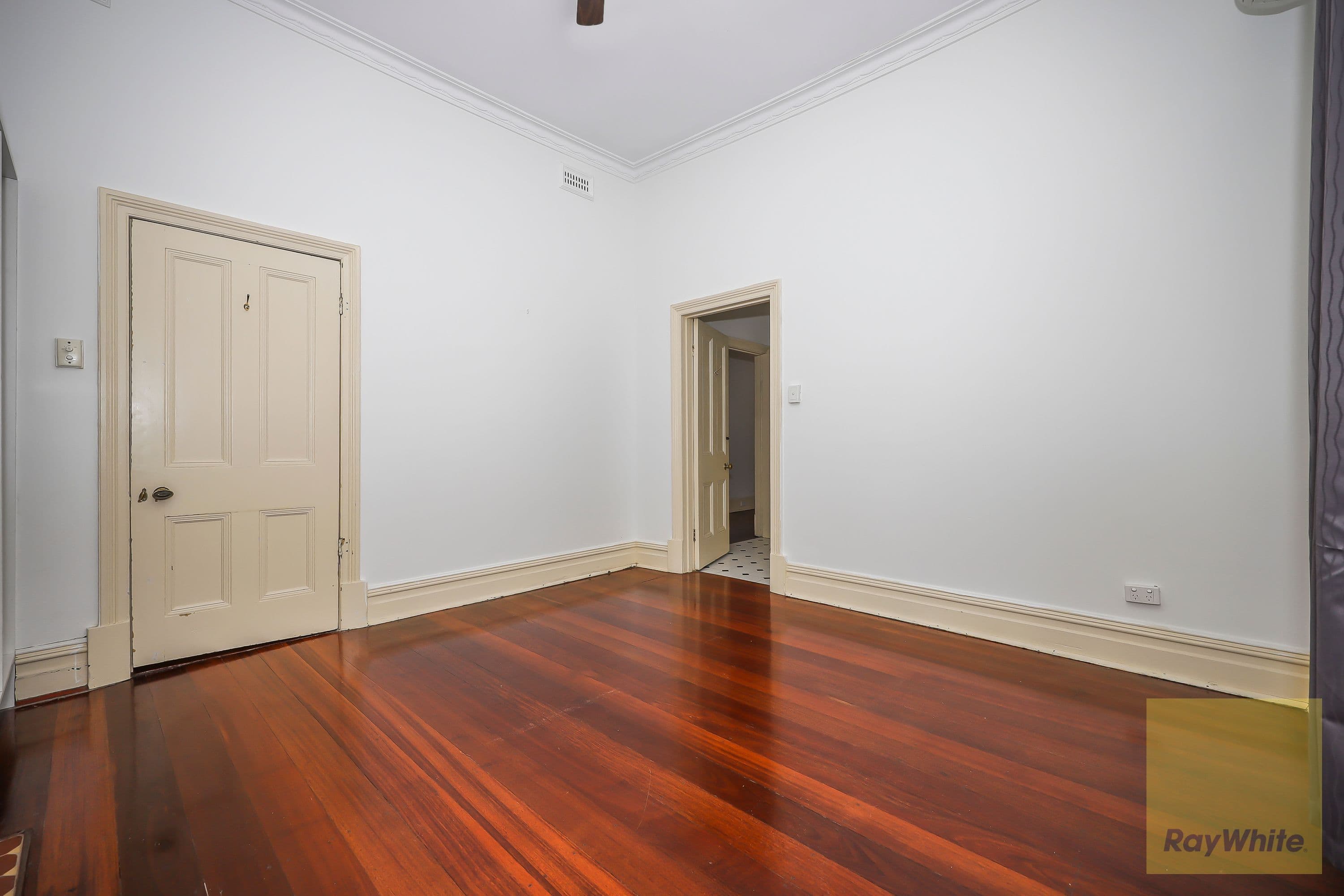 5 Turton Street, Guildford WA 6055, Guildford - Thumbnail 7