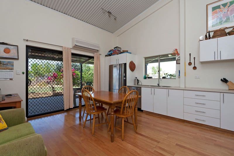 5 Surcingle Drive, MARLOW LAGOON NT 0830, Marlow Lagoon - Thumbnail 4