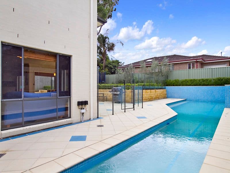 76 National Avenue, LOFTUS NSW 2232, Loftus - Thumbnail 2