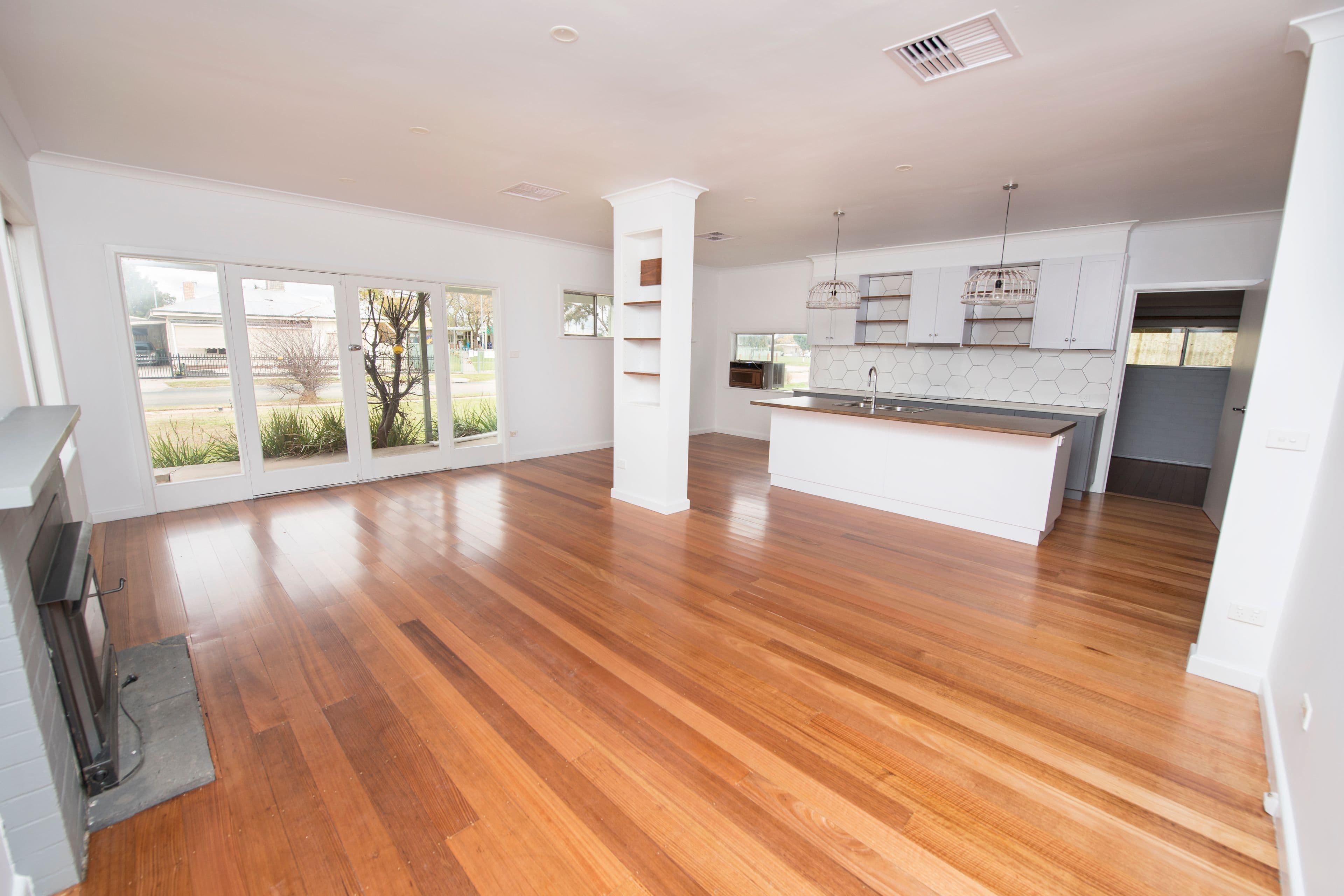 4 Willick Street, Swan Hill VIC 3585, Swan Hill - Thumbnail 2