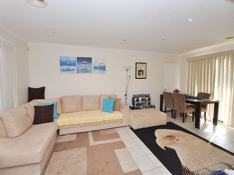 16 Dillwynia Place, MEADOW HEIGHTS VIC 3048, Meadow Heights - Thumbnail 2