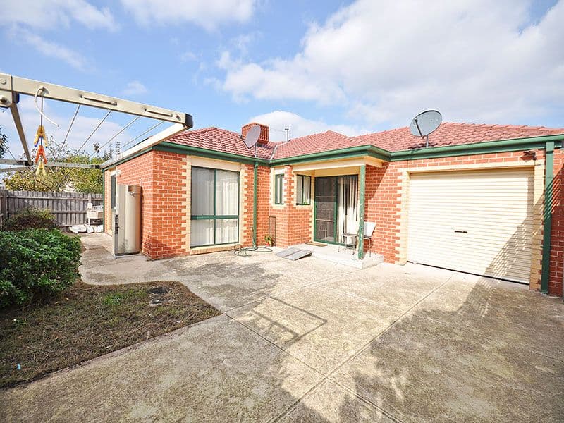 16 Dillwynia Place, MEADOW HEIGHTS VIC 3048, Meadow Heights - Thumbnail 4