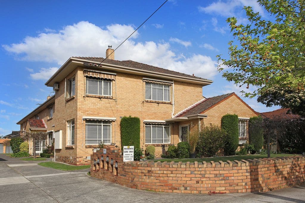 76 Ardyne Street, MURRUMBEENA VIC 3163, Murrumbeena - Thumbnail 2