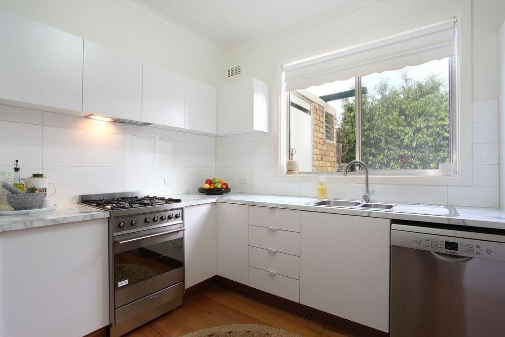 76 Ardyne Street, MURRUMBEENA VIC 3163, Murrumbeena - Thumbnail 3