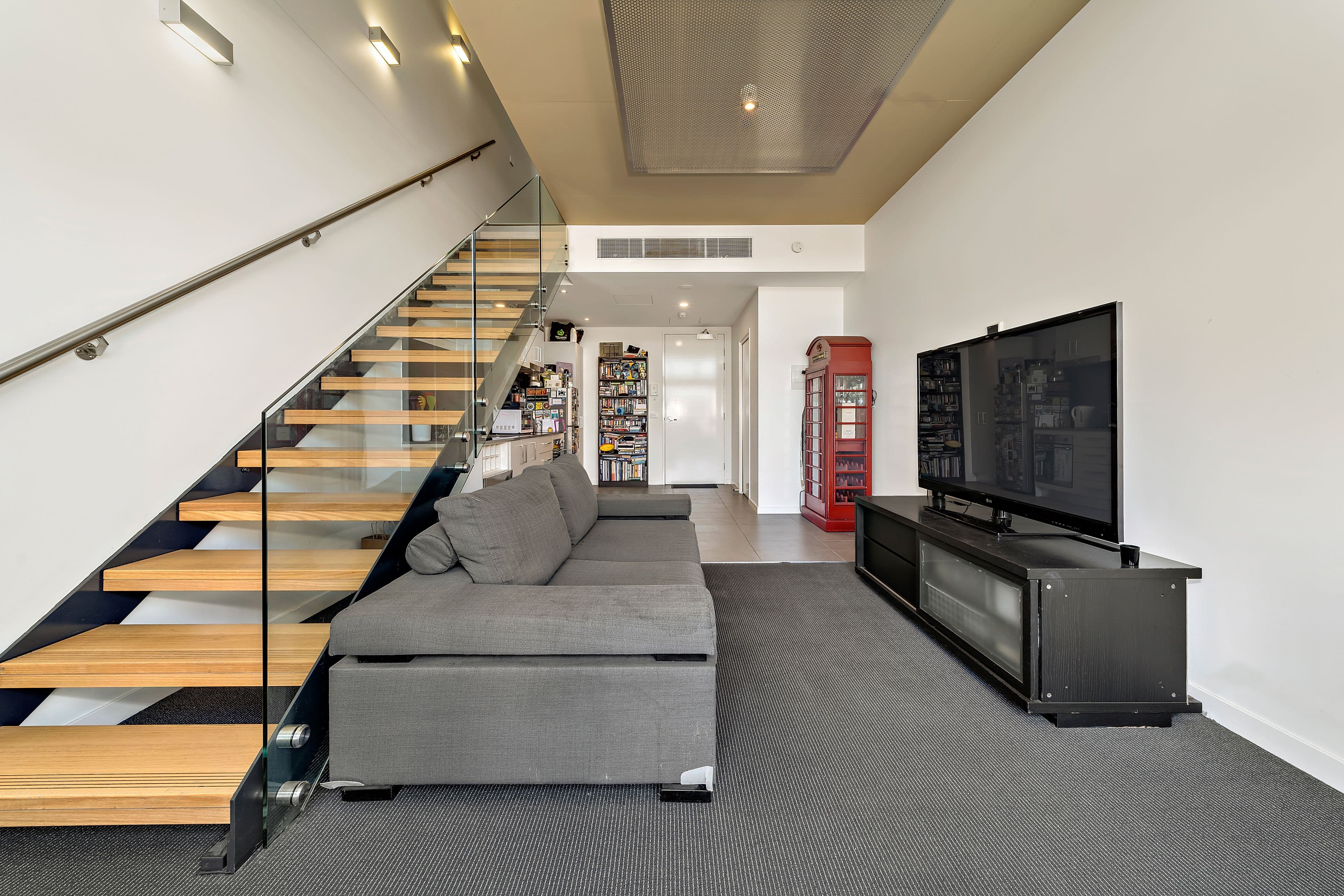 24 Lonsdale Street, Braddon ACT 2612, Braddon - Thumbnail 2