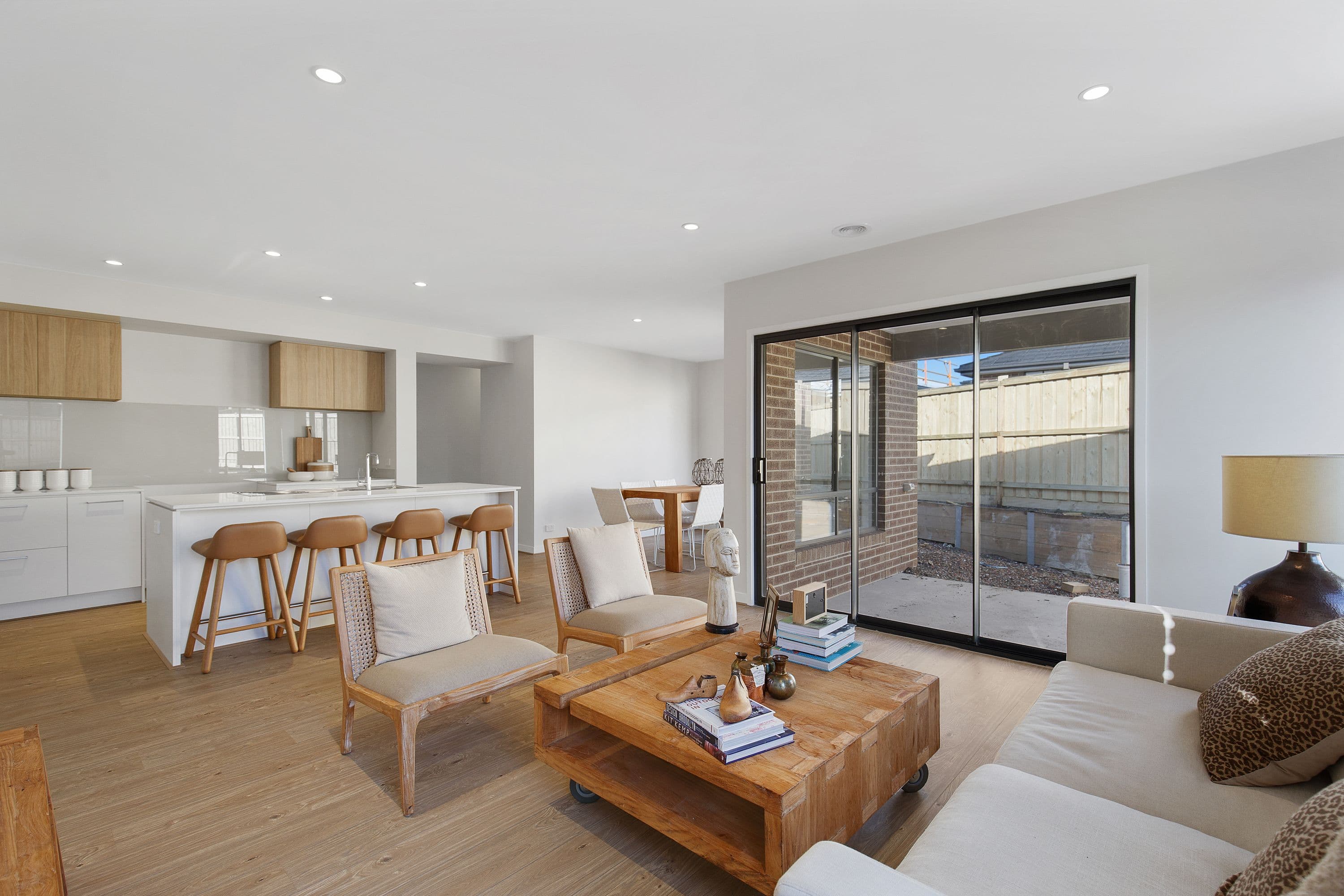 5 Henbury Way, Wollert VIC 3750, Wollert - Thumbnail 2