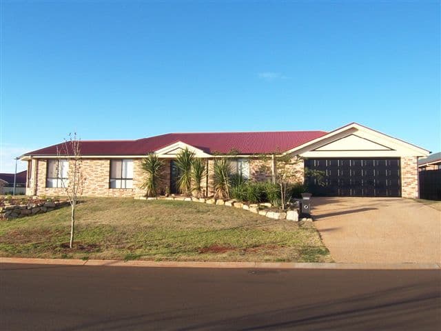 51  Nioka Drive, HIGHFIELDS QLD 4352, Highfields - Image 1