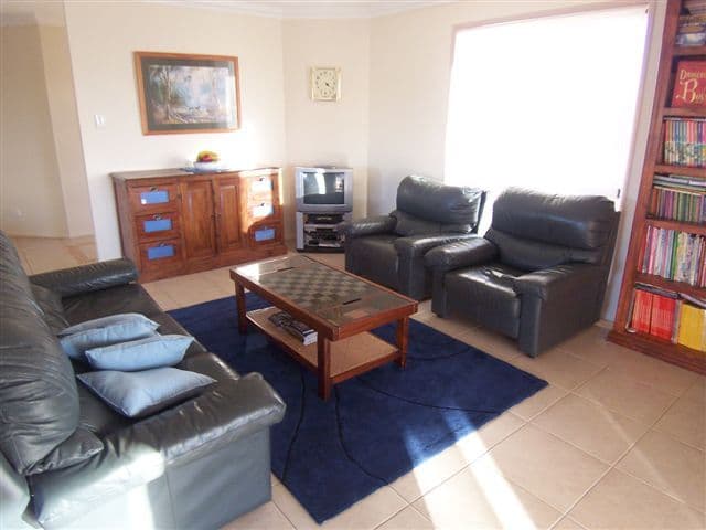 51  Nioka Drive, HIGHFIELDS QLD 4352, Highfields - Thumbnail 4