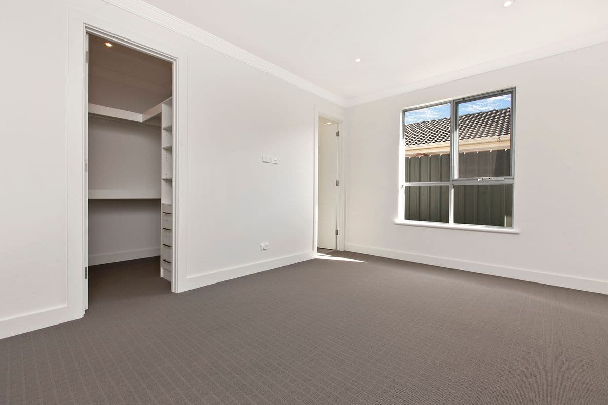 39 Dampier Avenue, FLINDERS PARK SA 5025, Flinders Park - Thumbnail 2