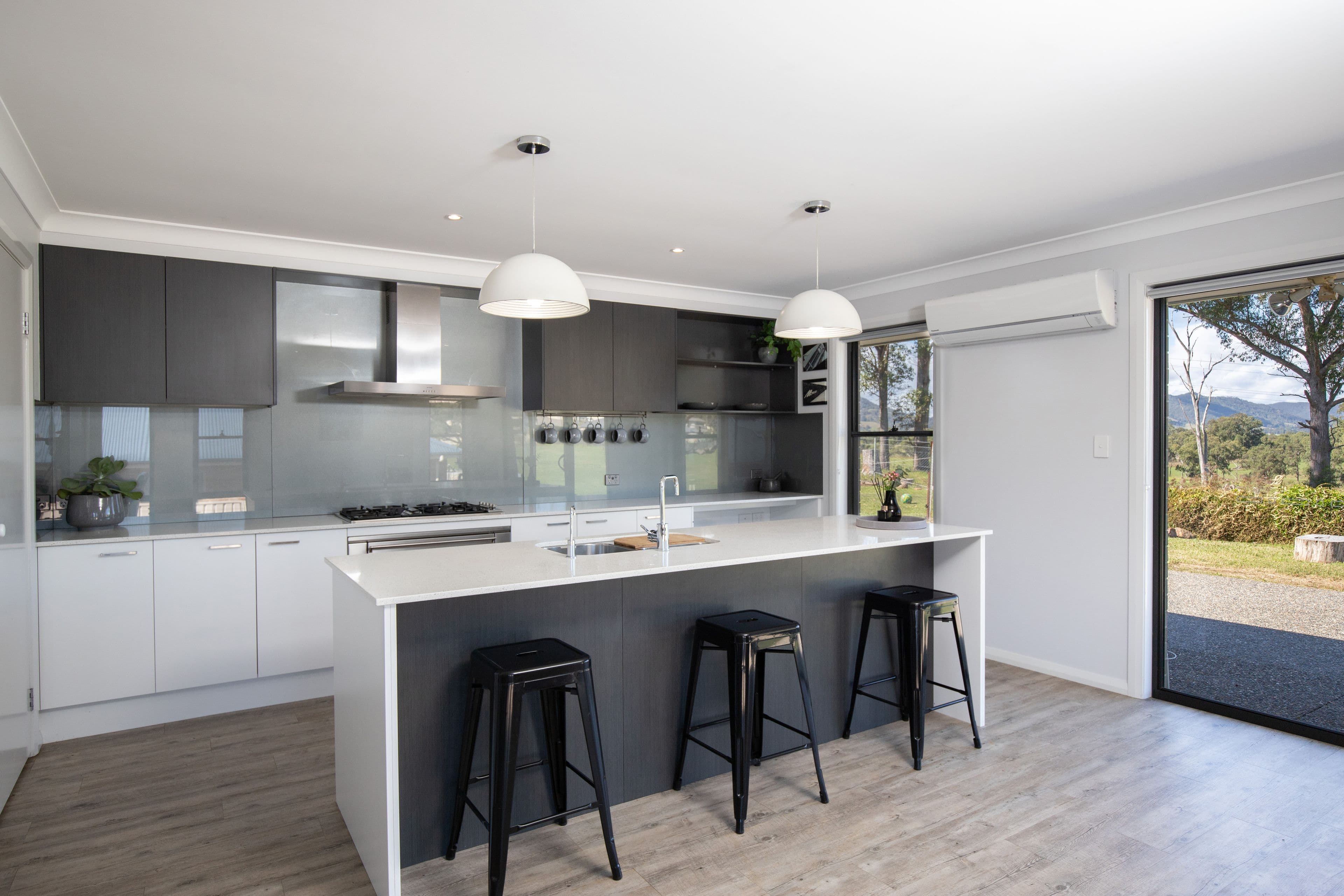 5 Woodward Street, Gloucester - Thumbnail 2