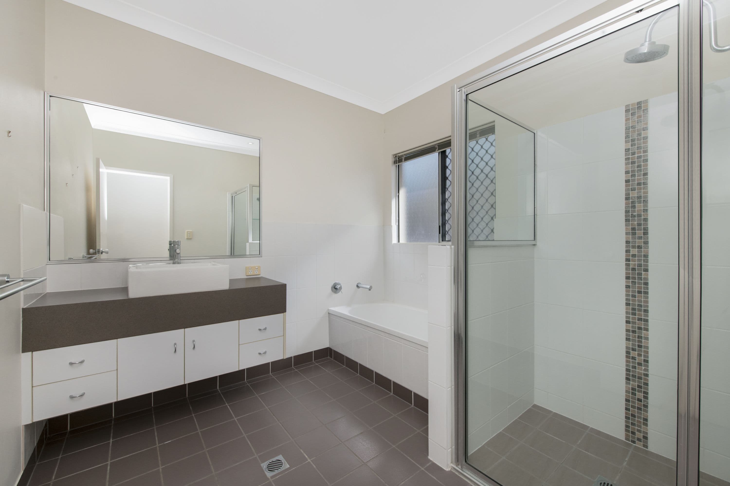 11 Lakeland Boulevard, Idalia QLD 4811, Idalia - Thumbnail 6