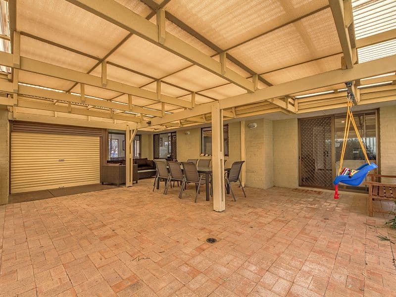 32 Nettleton Way, SAFETY BAY WA 6169, Safety Bay - Thumbnail 2