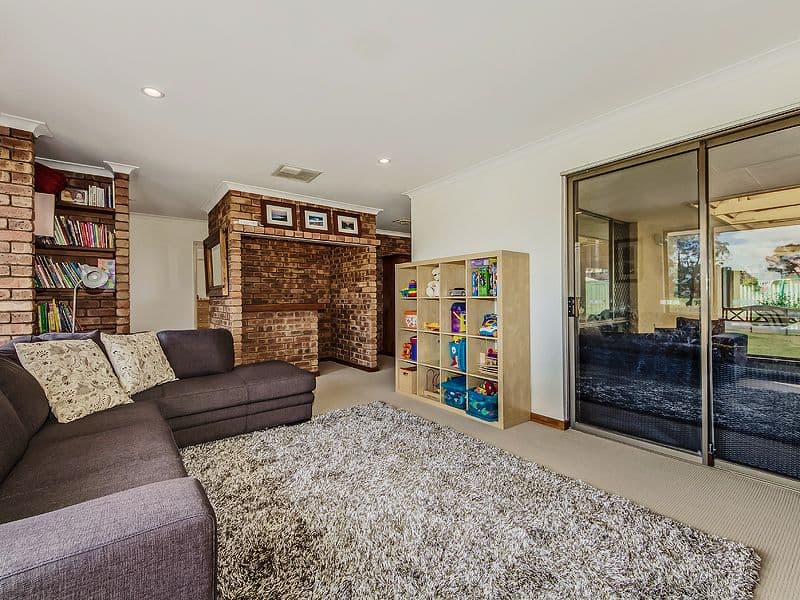 32 Nettleton Way, SAFETY BAY WA 6169, Safety Bay - Thumbnail 7
