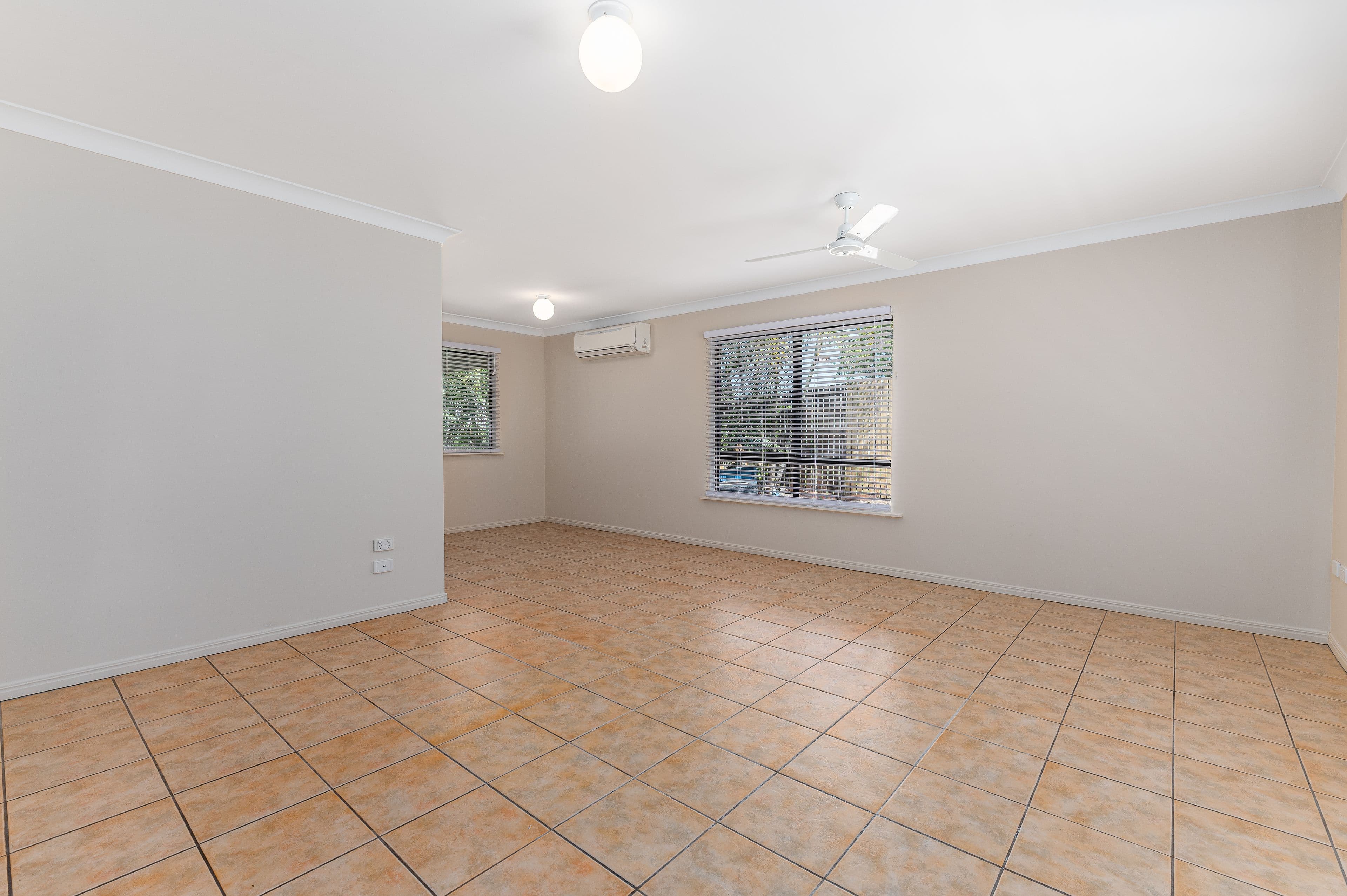93 Witney Street, Kin Kora QLD 4680, Kin Kora - Thumbnail 6