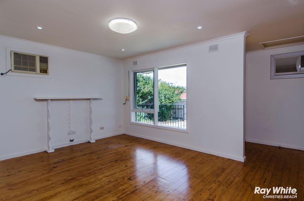 12 Antony Street, Christie Downs SA 5164, Christie Downs - Thumbnail 2