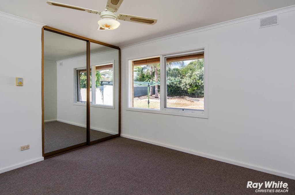 12 Antony Street, Christie Downs SA 5164, Christie Downs - Thumbnail 3