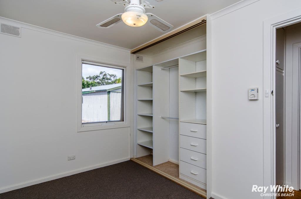 12 Antony Street, Christie Downs SA 5164, Christie Downs - Thumbnail 4