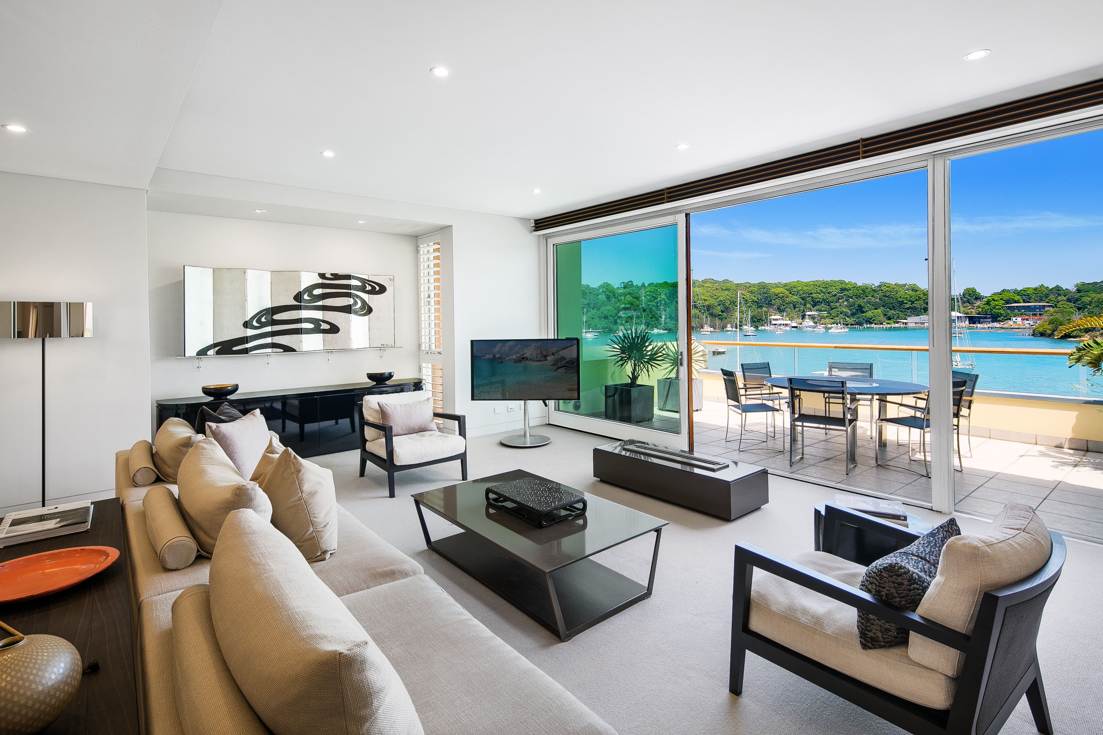 18 Munro Street, McMahons Point NSW 2060, McMahons Point - Thumbnail 2