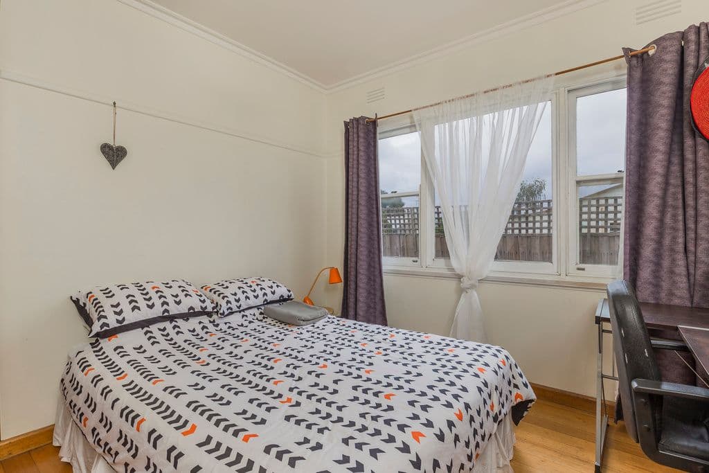  10 Vines Road, Hamlyn Heights VIC 3215, Hamlyn Heights - Thumbnail 7