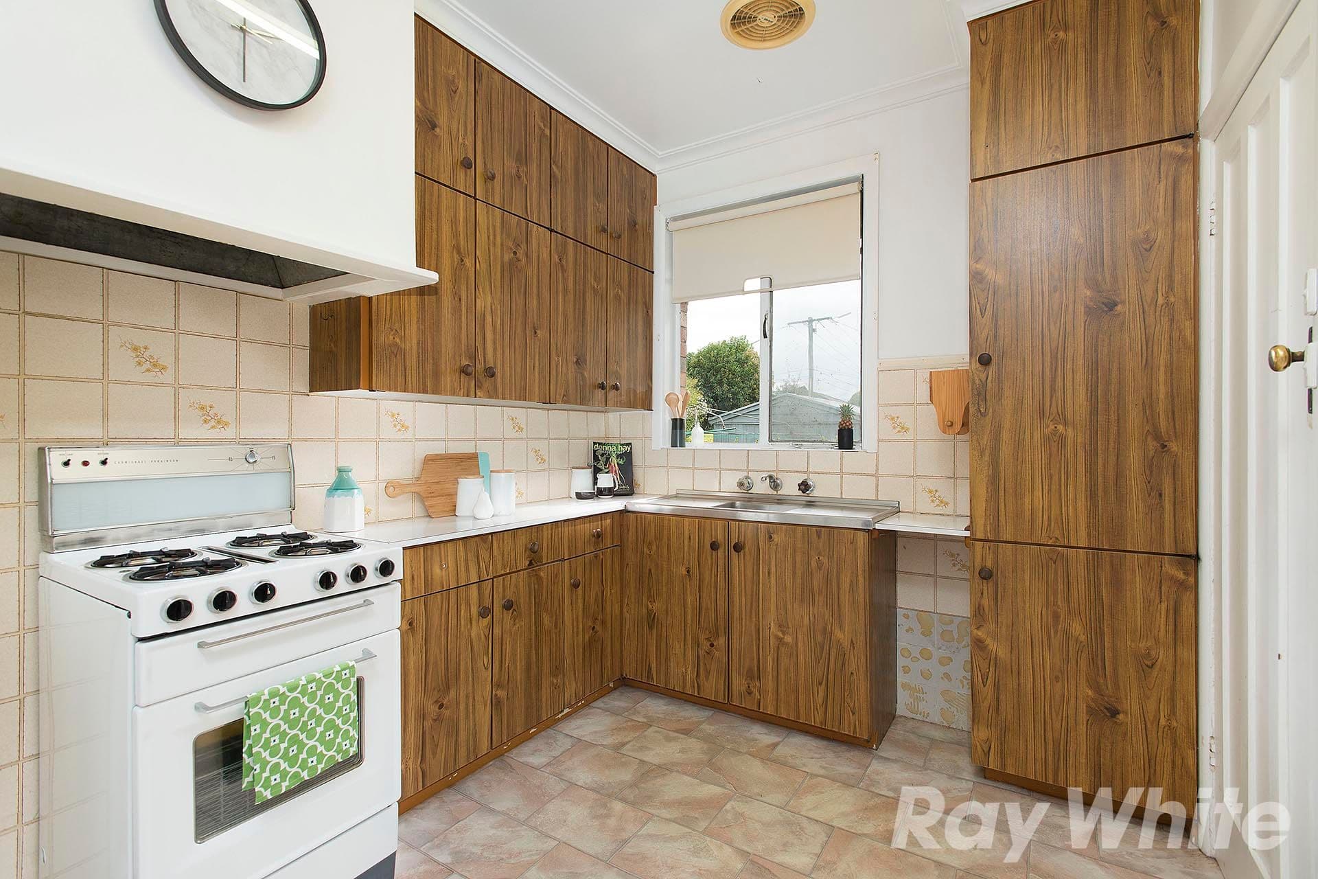 48 Heath Crescent, Hampton East VIC 3188, Hampton East - Thumbnail 6