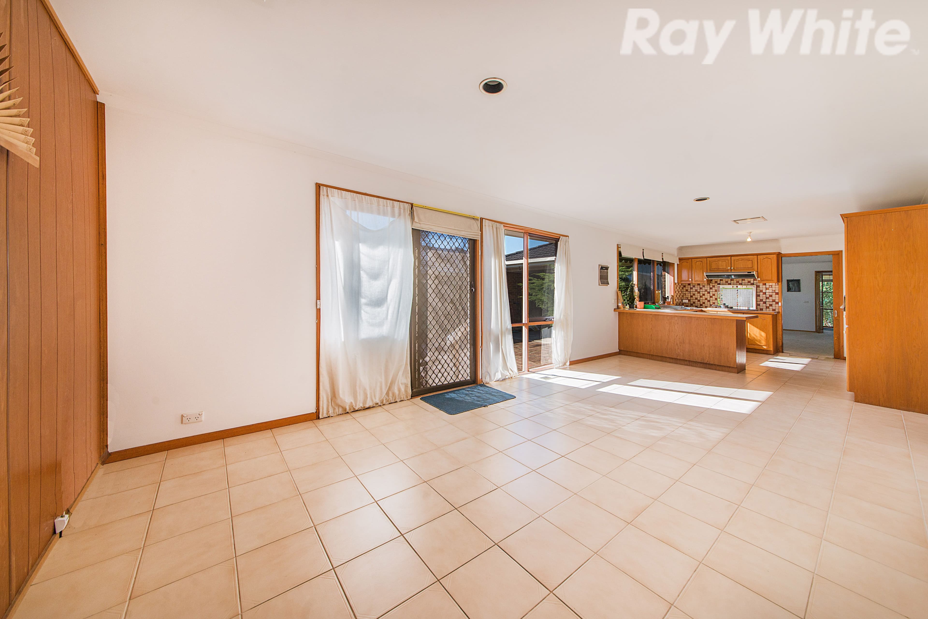 47 Severn Crescent, Rowville VIC 3178, Rowville - Thumbnail 3