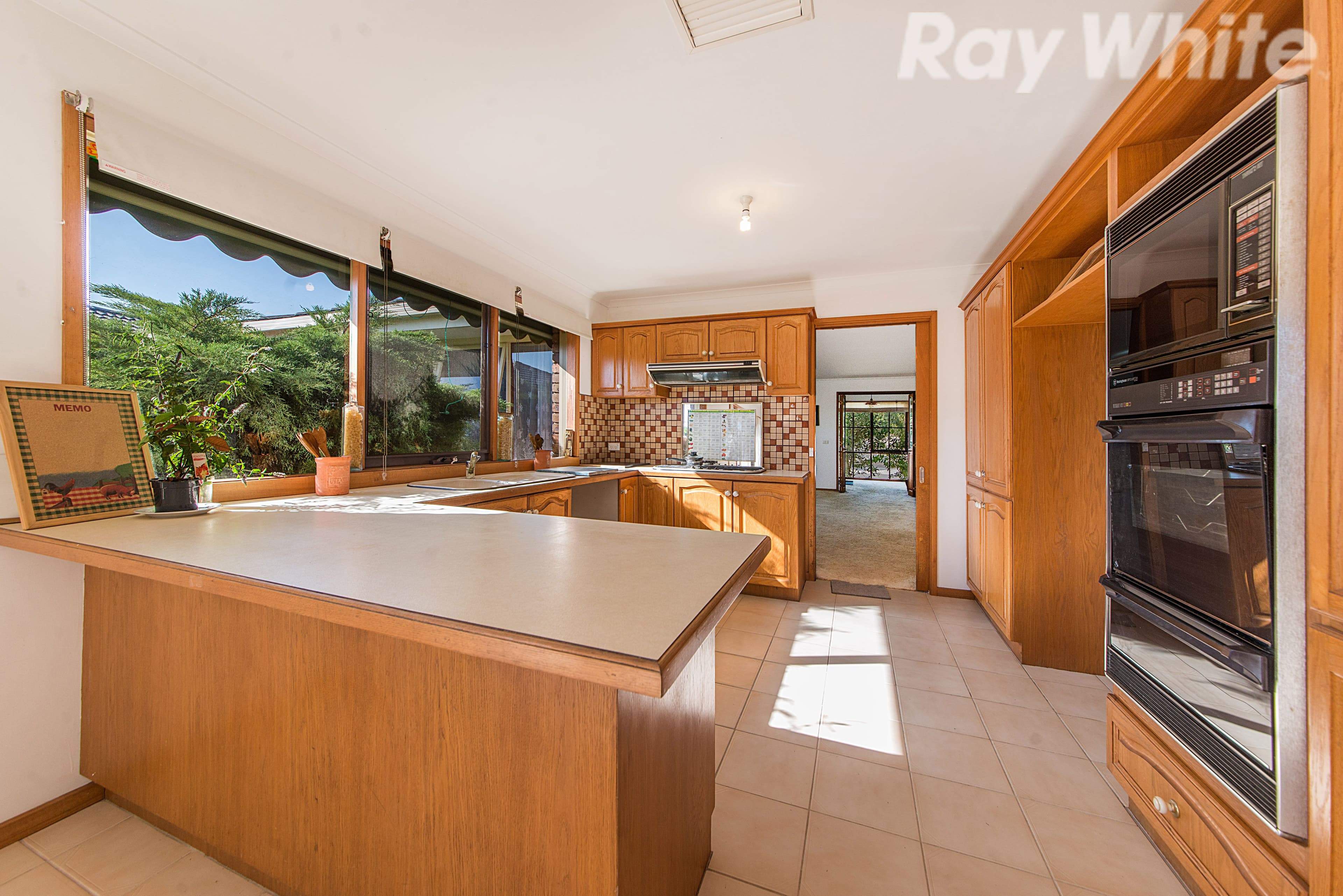47 Severn Crescent, Rowville VIC 3178, Rowville - Thumbnail 5