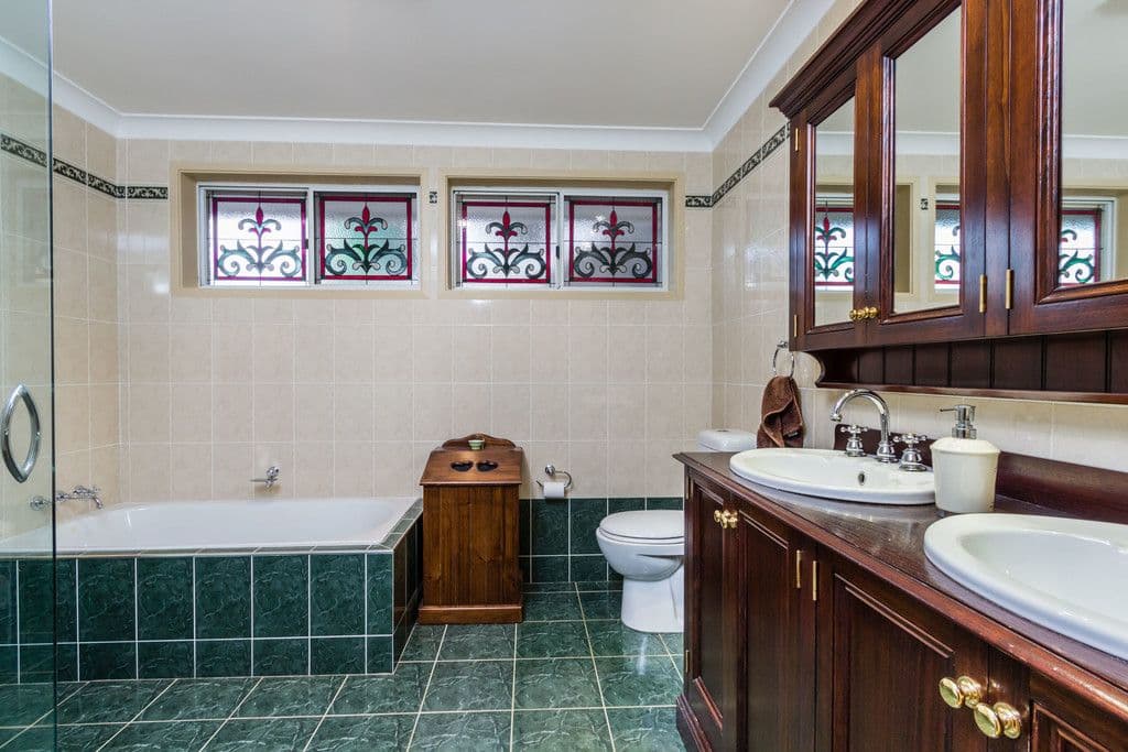 6 Farley Place, Londonderry - Thumbnail 4