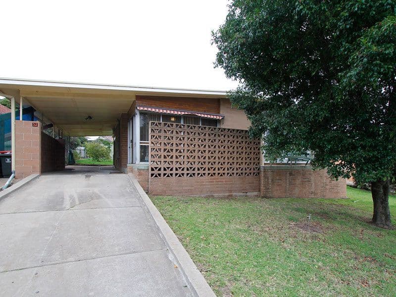 32 Brodie Crescent, CHRISTIES BEACH SA 5165, Christies Beach - Thumbnail 2