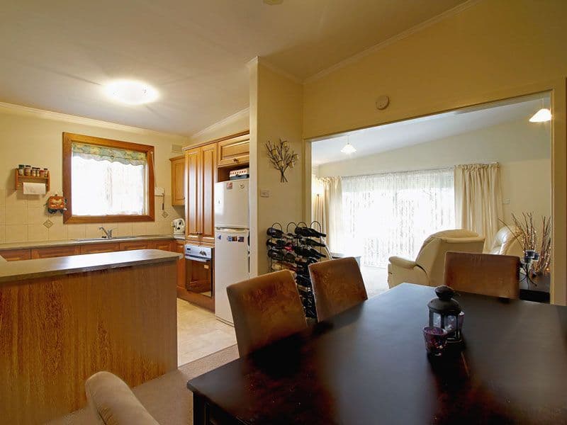 32 Brodie Crescent, CHRISTIES BEACH SA 5165, Christies Beach - Thumbnail 6
