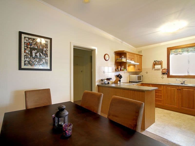 32 Brodie Crescent, CHRISTIES BEACH SA 5165, Christies Beach - Thumbnail 7