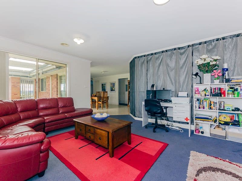47 Manor Lakes Boulevard, Wyndham Vale VIC 3024, Wyndham Vale - Thumbnail 8