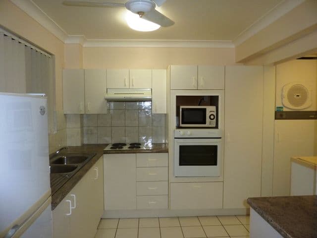 10 Denman Street, ALDERLEY QLD 4051, Alderley - Thumbnail 2