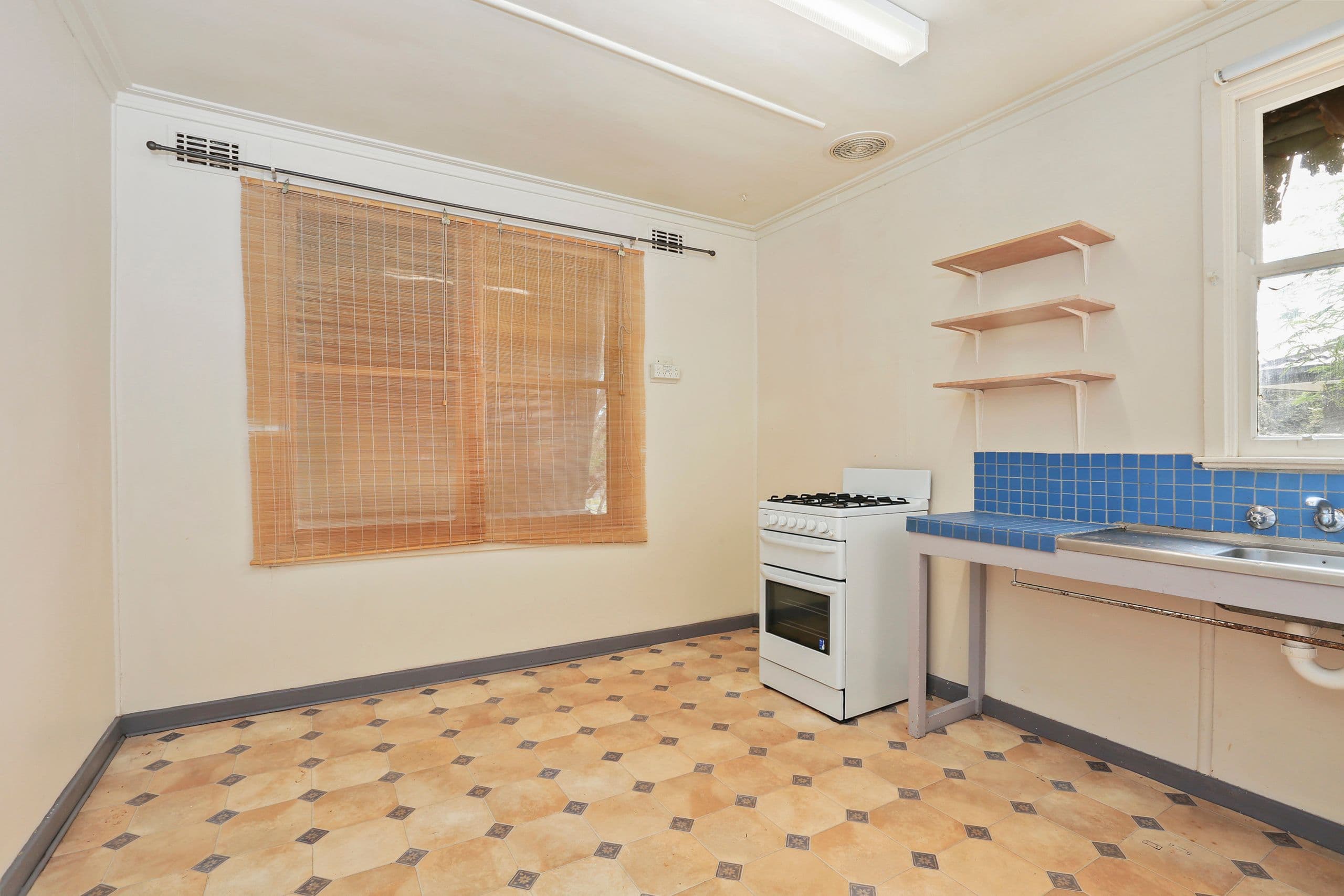 25 Ervin Road, Kilsyth - Thumbnail 3