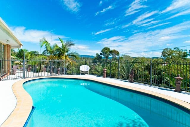 83 Paddington Drive, CARRARA QLD 4211, Carrara - Thumbnail 3