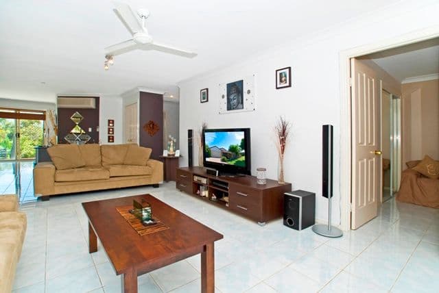 83 Paddington Drive, CARRARA QLD 4211, Carrara - Thumbnail 8
