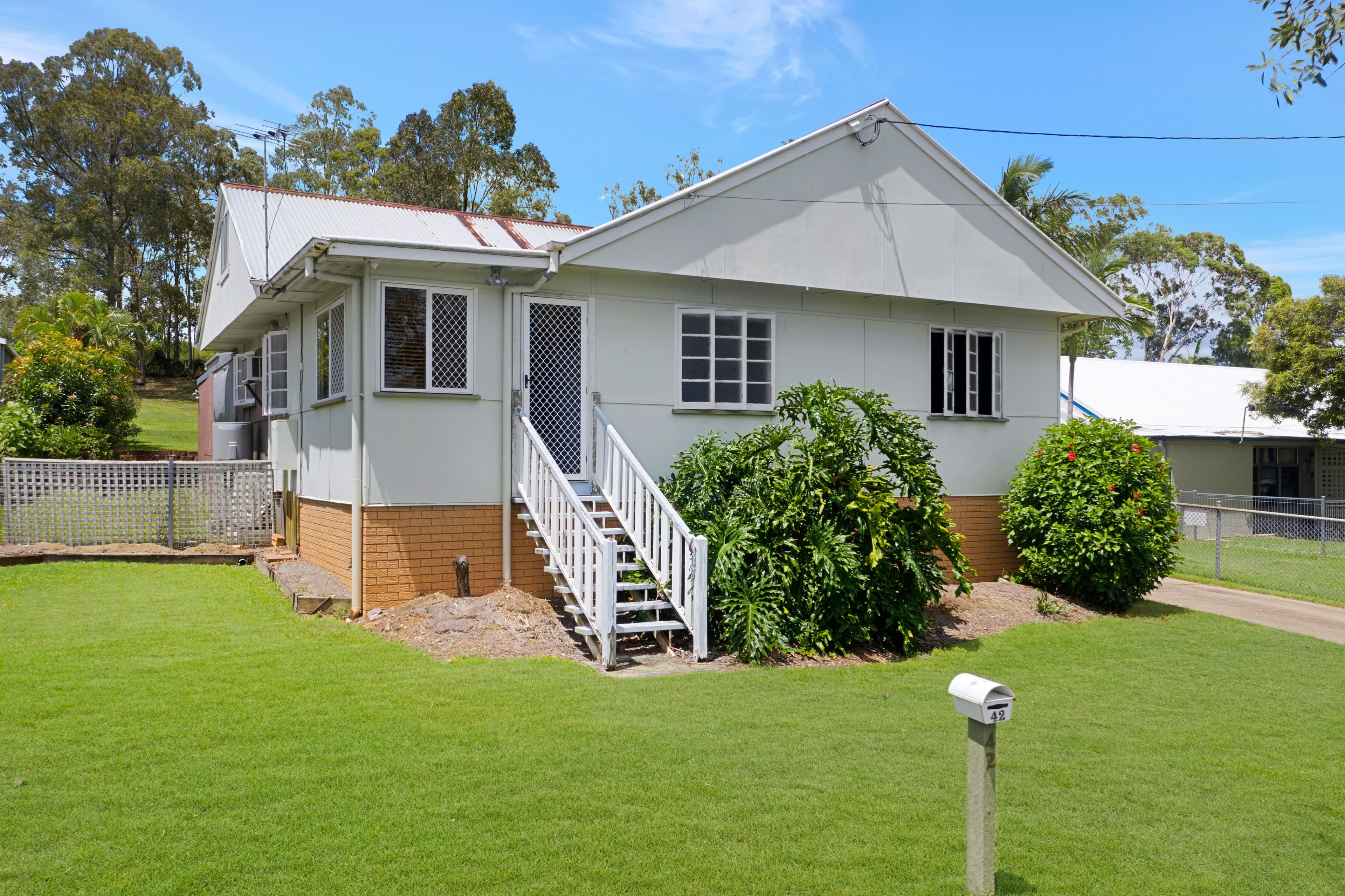 42 Laughlin Street, Kingston QLD 4114, Kingston - Image 1