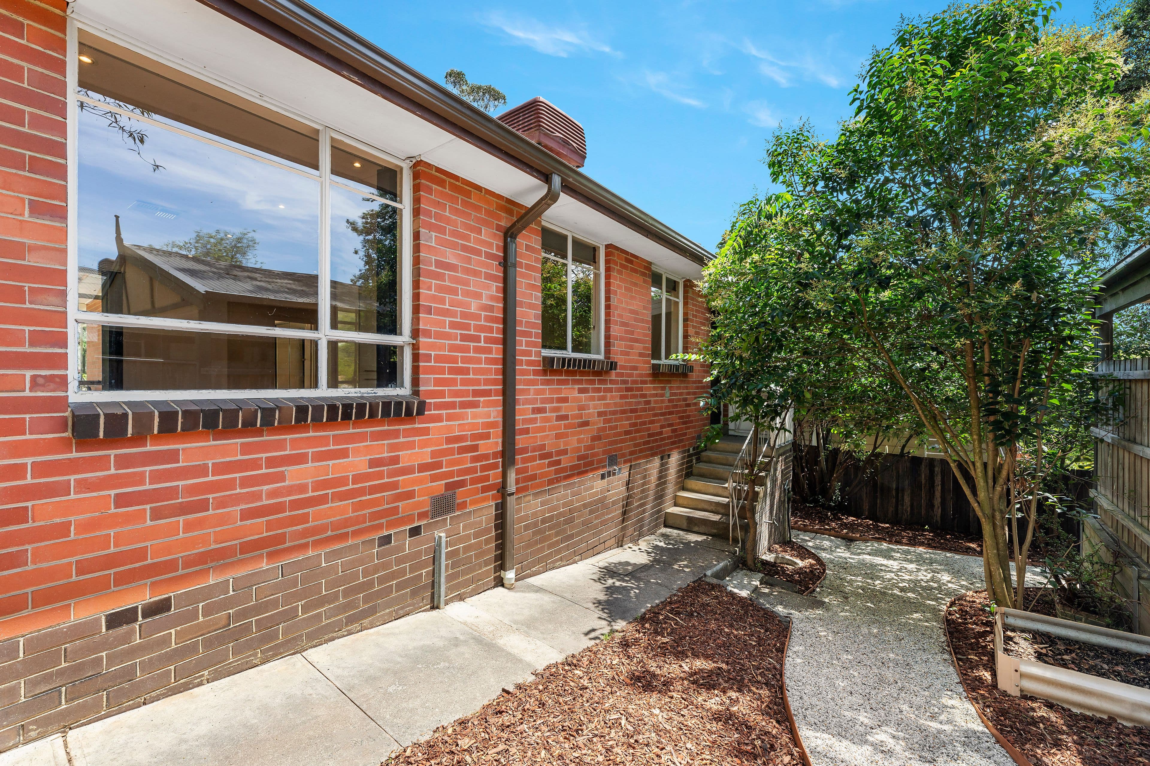 25 Lilian Parade, Eltham VIC 3095, Eltham - Thumbnail 7
