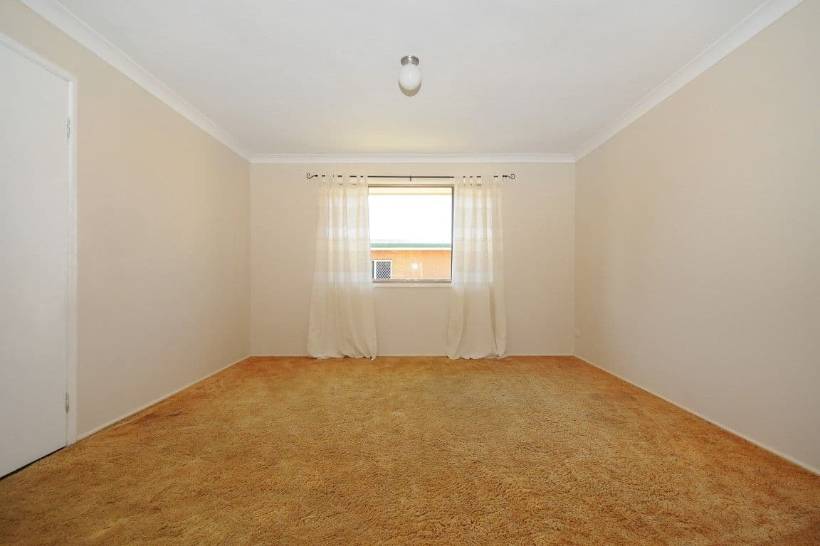 13 Wuth Street, DARLING HEIGHTS QLD 4350, Darling Heights - Thumbnail 3