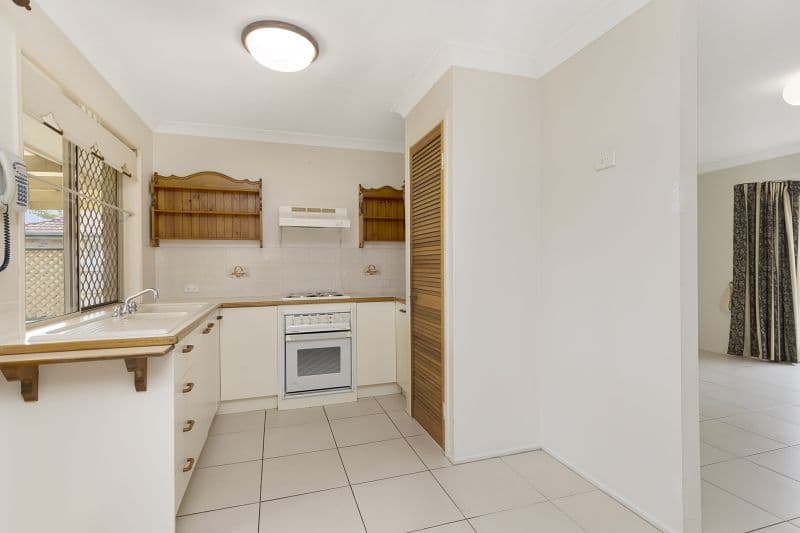 9 Parkview Street, Morayfield QLD 4506, Morayfield - Thumbnail 2