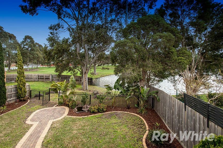 18 Bridgewater Way, Rowville VIC 3178, Rowville - Thumbnail 5