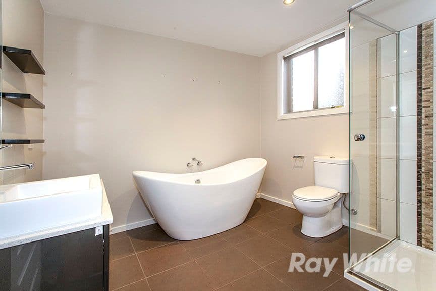 18 Bridgewater Way, Rowville VIC 3178, Rowville - Thumbnail 6