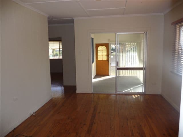422 Alderley Street, HARRISTOWN QLD 4350, Harristown - Thumbnail 4