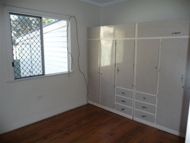 422 Alderley Street, HARRISTOWN QLD 4350, Harristown - Thumbnail 6