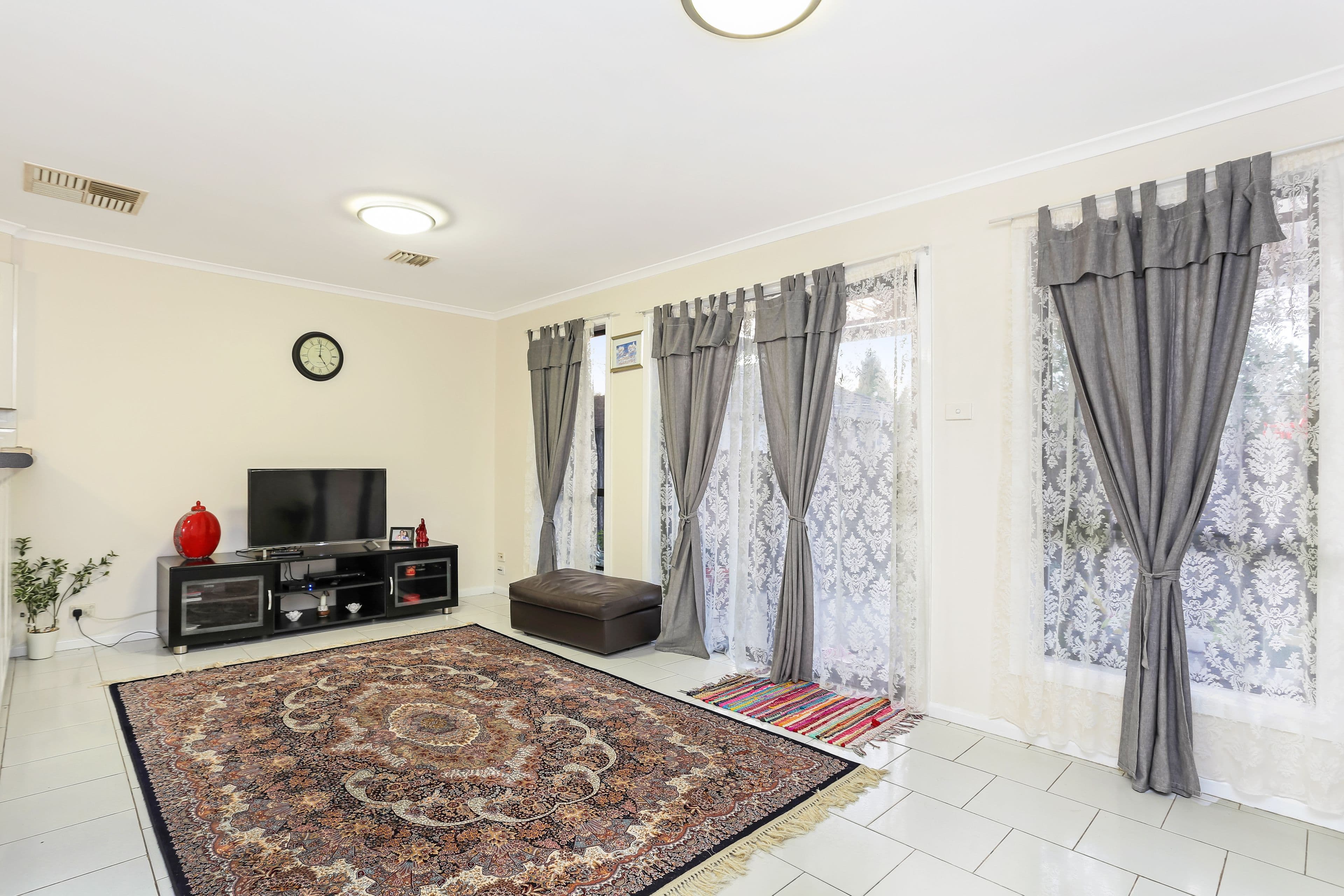 1A Guinea Court, Epping VIC 3076, Epping - Thumbnail 3