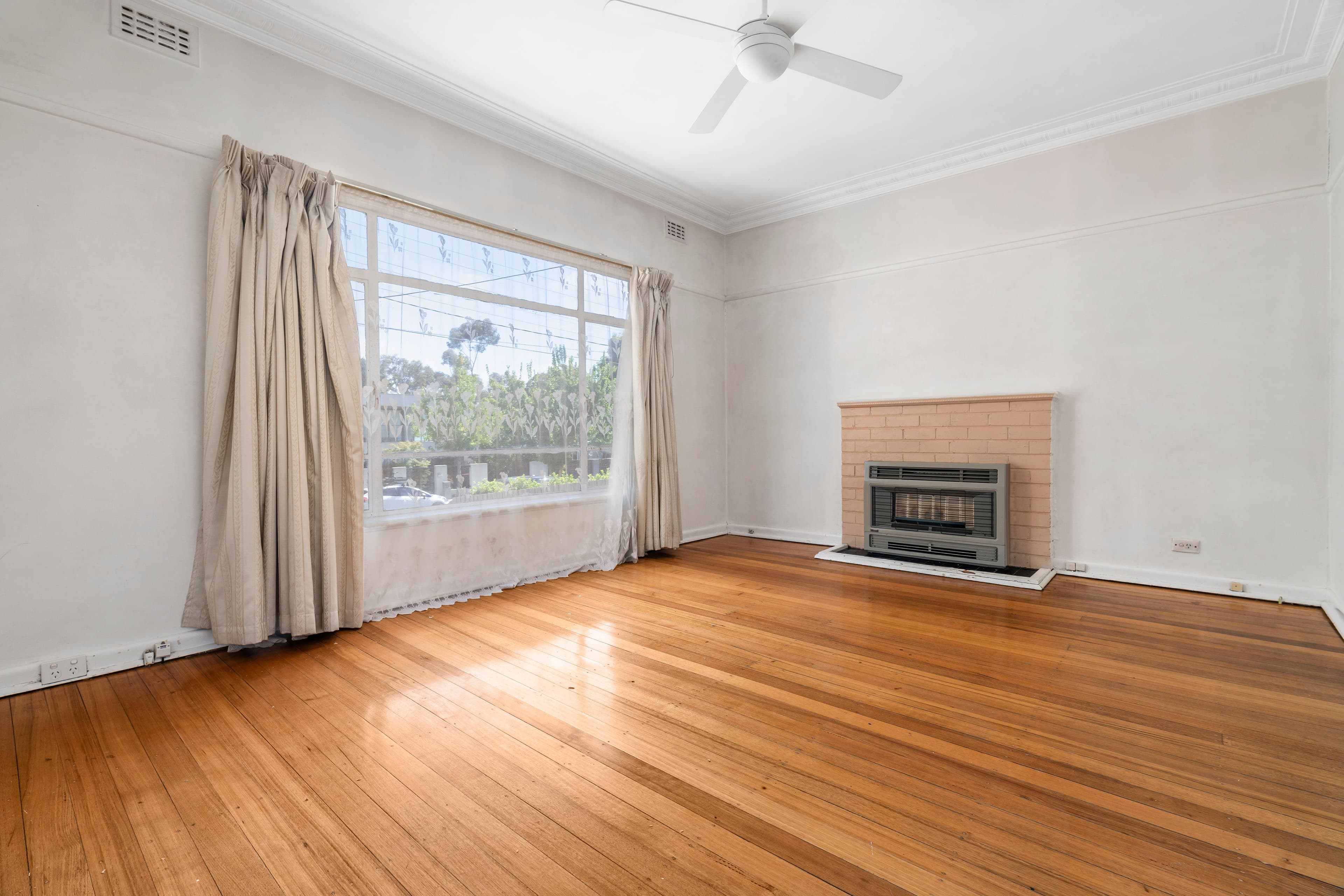 64 Argyll Street, Malvern East VIC 3145, Malvern East - Thumbnail 2