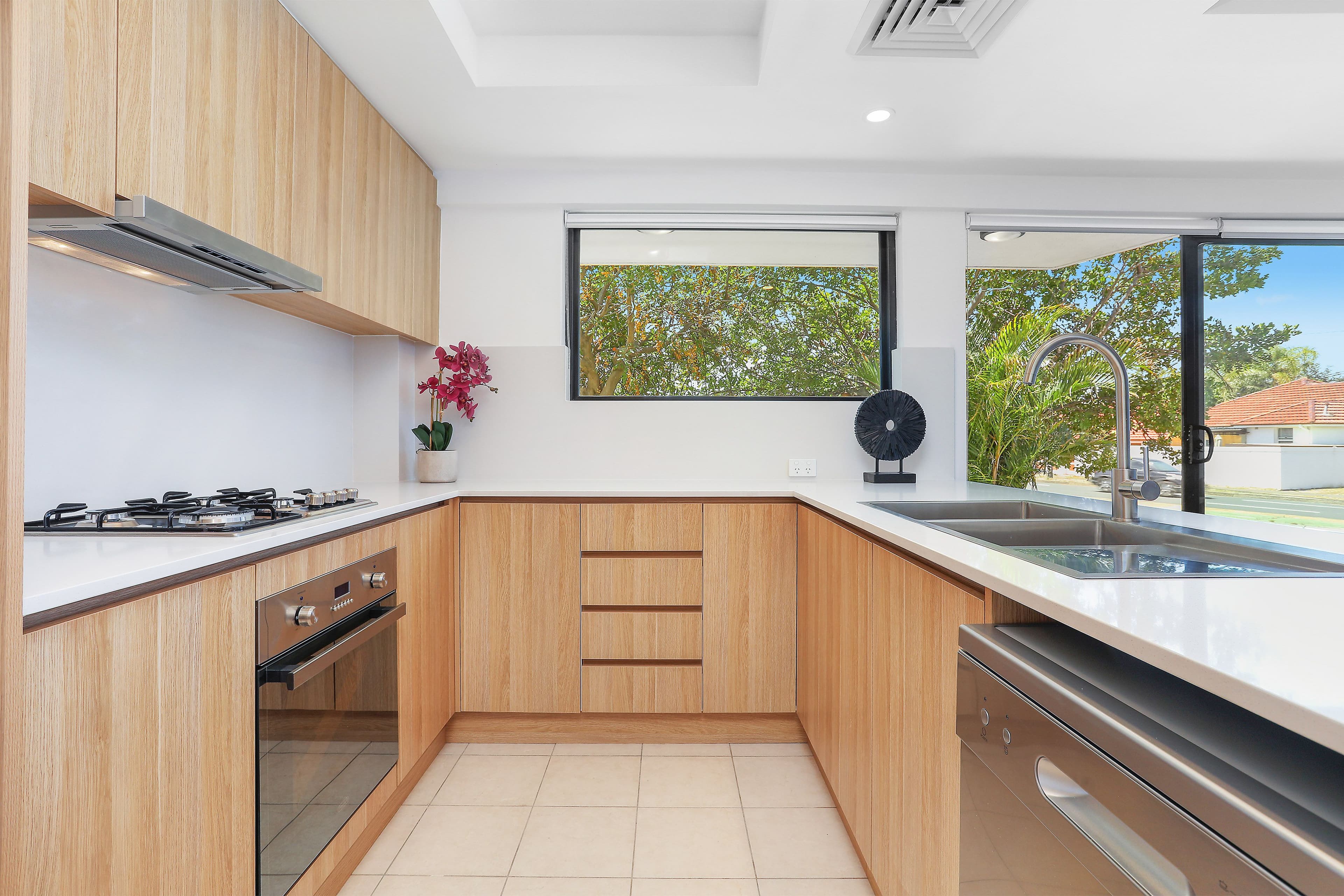 2 Sellwood Street, BRIGHTON-LE-SANDS NSW 2216, Brighton-Le-Sands - Thumbnail 3