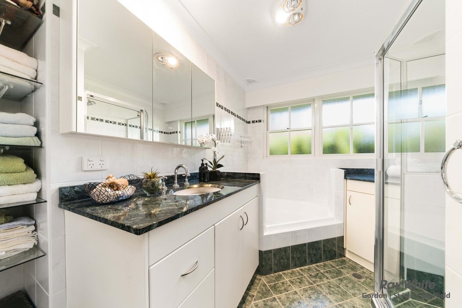 32 Warrangi Street, Turramurra - Thumbnail 8